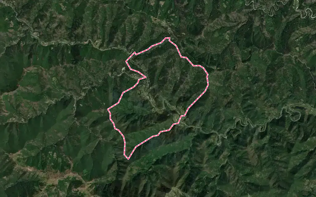 Vue satellite de Saumane avec ses contours administratifs