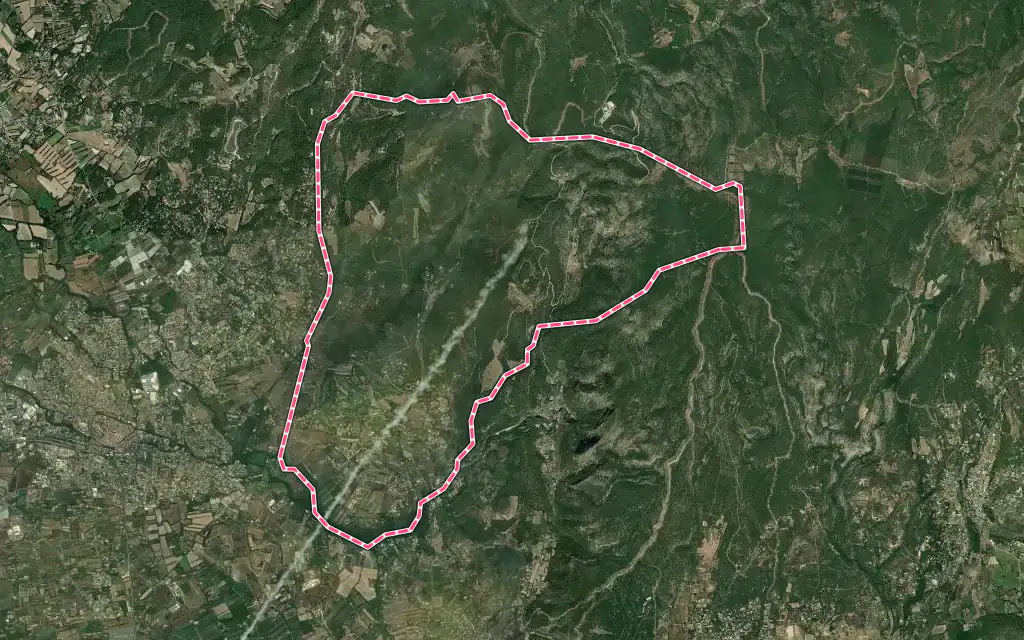 Vue satellite de Saumane-de-Vaucluse avec ses contours administratifs