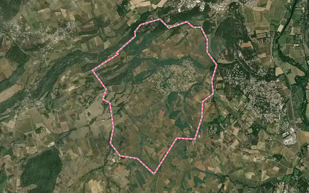 Vue satellite de Saussines avec ses contours administratifs