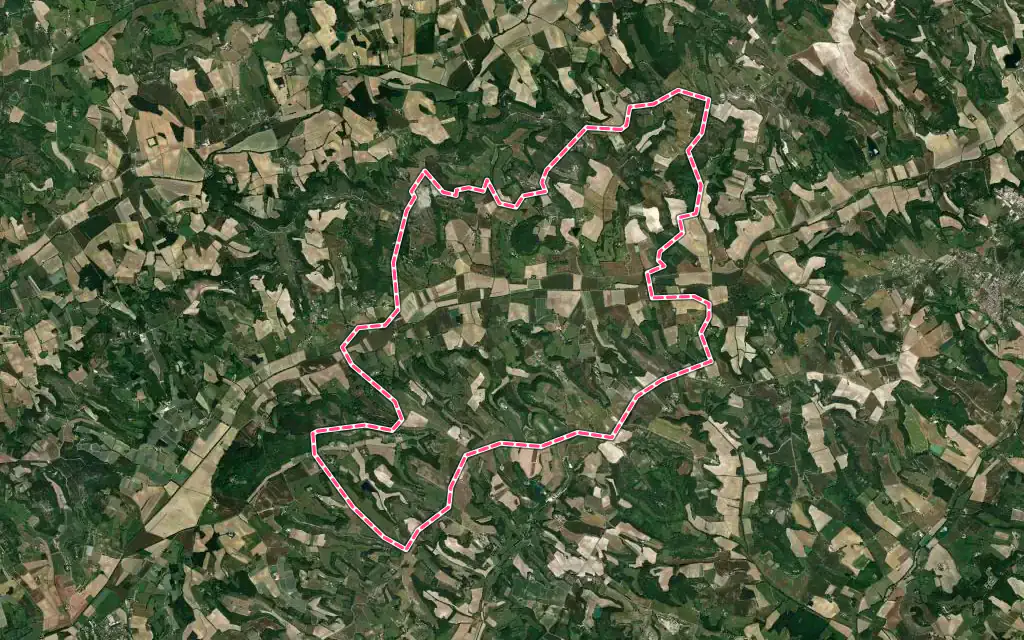 Vue satellite de Sauveterre avec ses contours administratifs