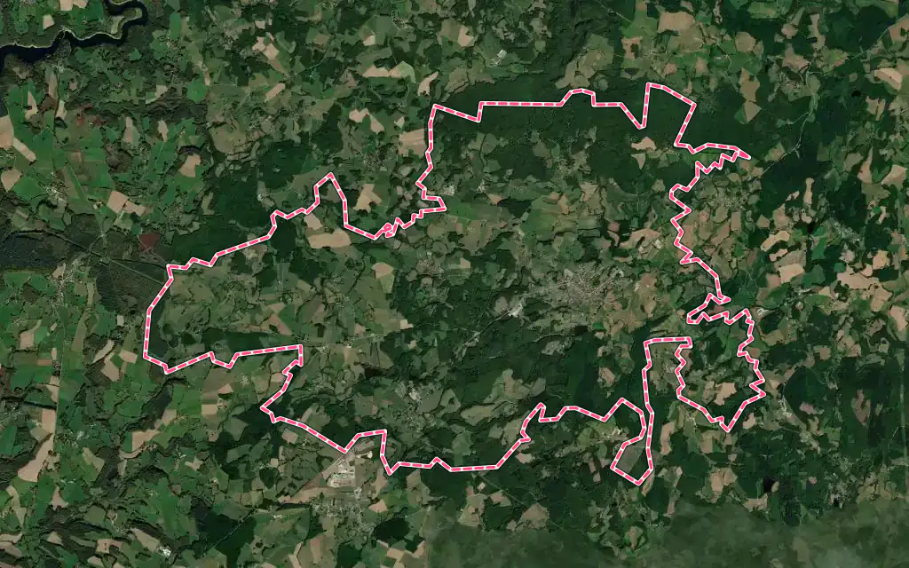 Vue satellite de Sauviat-sur-Vige avec ses contours administratifs