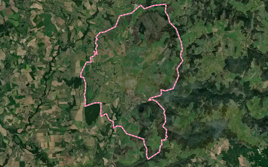 Vue satellite de Sauxillanges avec ses contours administratifs