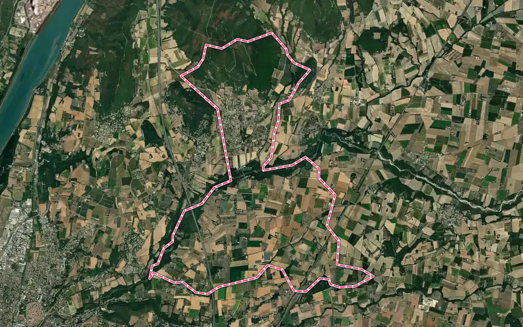 Vue satellite de Sauzet avec ses contours administratifs