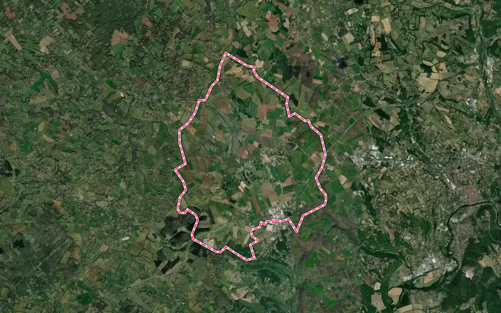 Vue satellite de Savignac avec ses contours administratifs