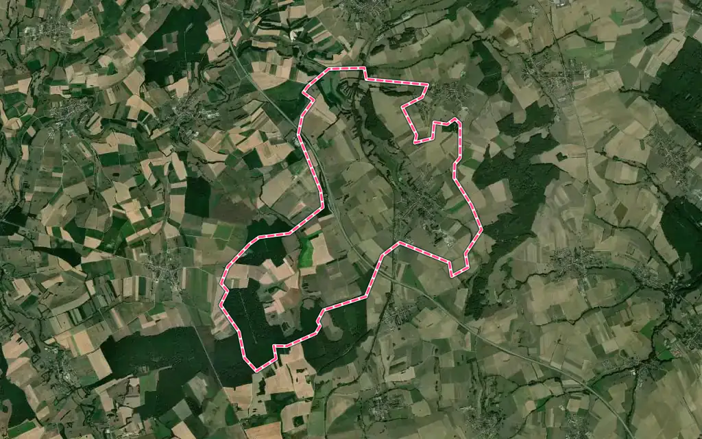 Vue satellite de Schalbach avec ses contours administratifs