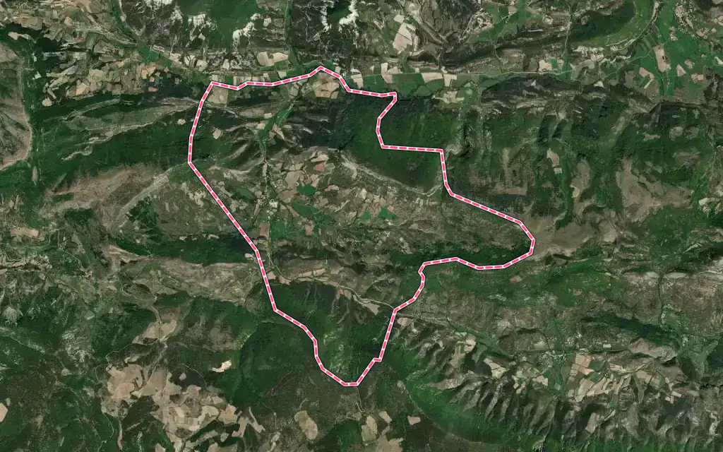 Vue satellite de Séderon avec ses contours administratifs