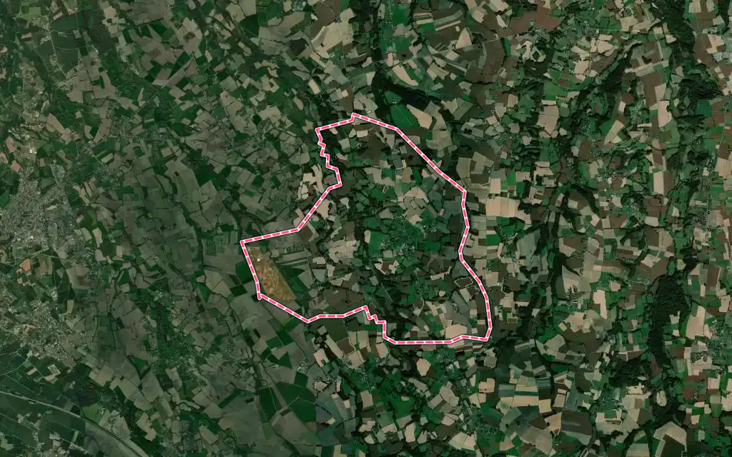 Vue satellite de Sedzère avec ses contours administratifs