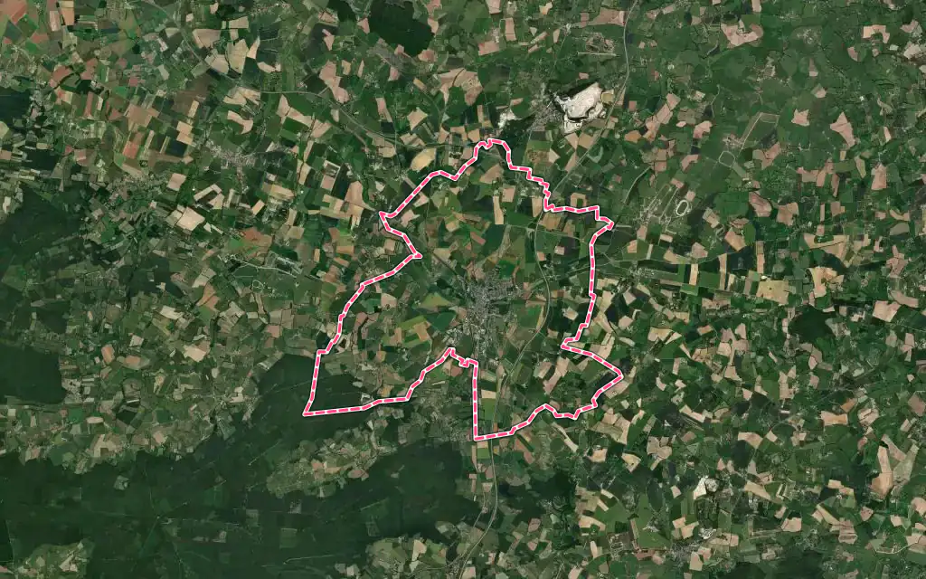 Vue satellite de Sées avec ses contours administratifs