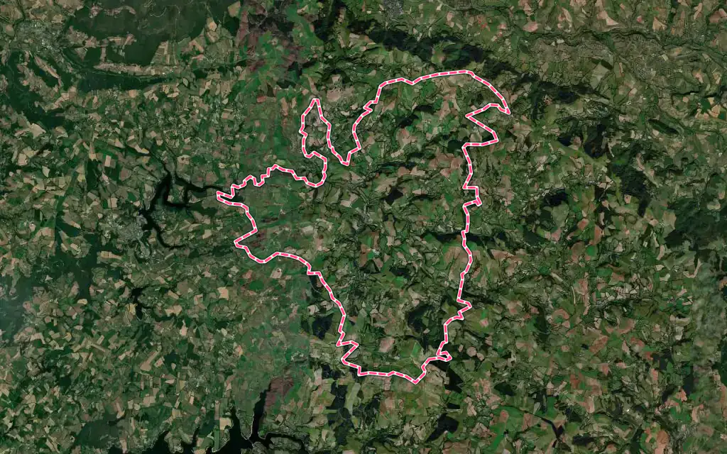 Vue satellite de Ségur avec ses contours administratifs