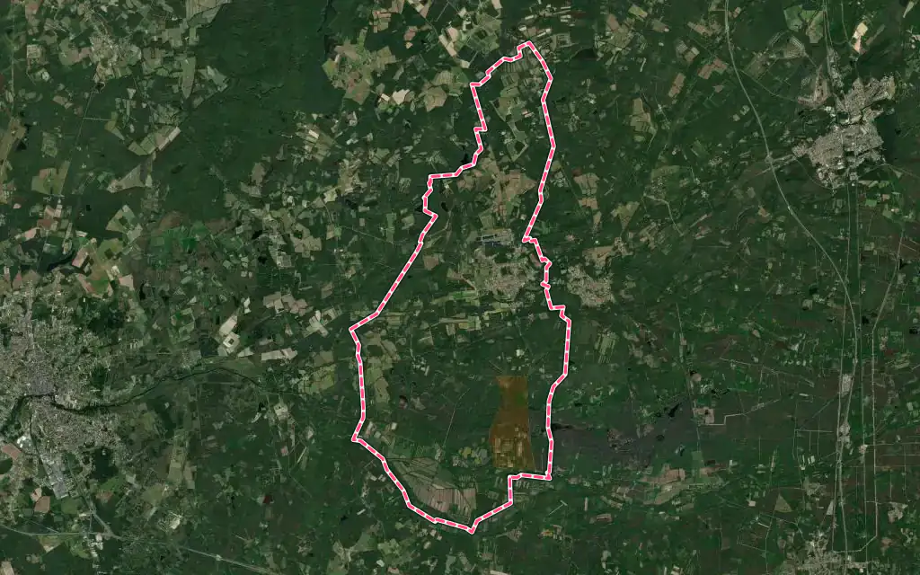 Vue satellite de Selles-Saint-Denis avec ses contours administratifs