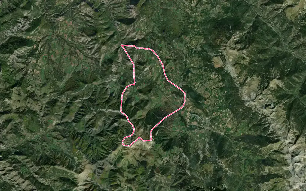 Vue satellite de Selonnet avec ses contours administratifs