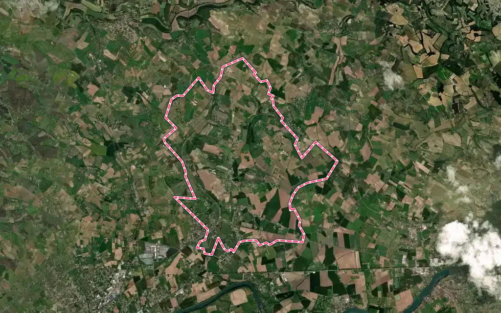 Vue satellite de Senouillac avec ses contours administratifs