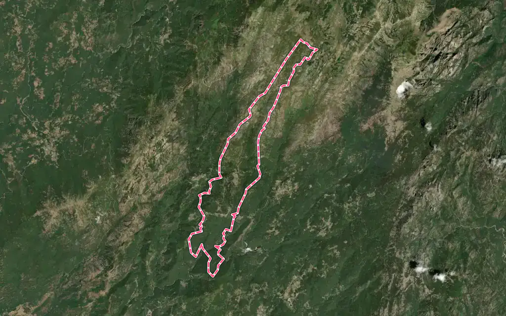 Vue satellite de Serra-di-Scopamène avec ses contours administratifs
