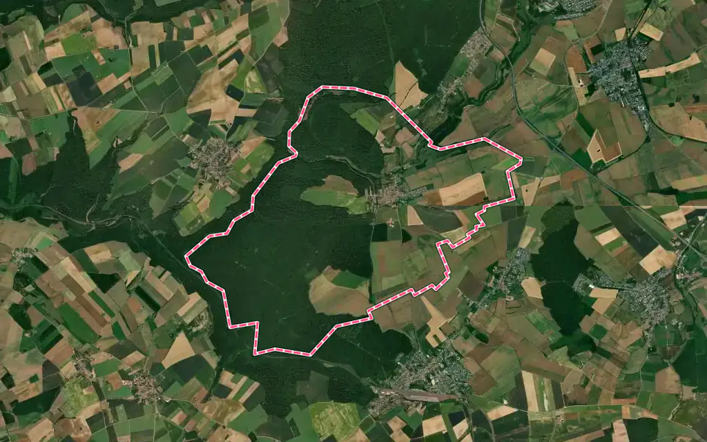 Vue satellite de Serrouville avec ses contours administratifs