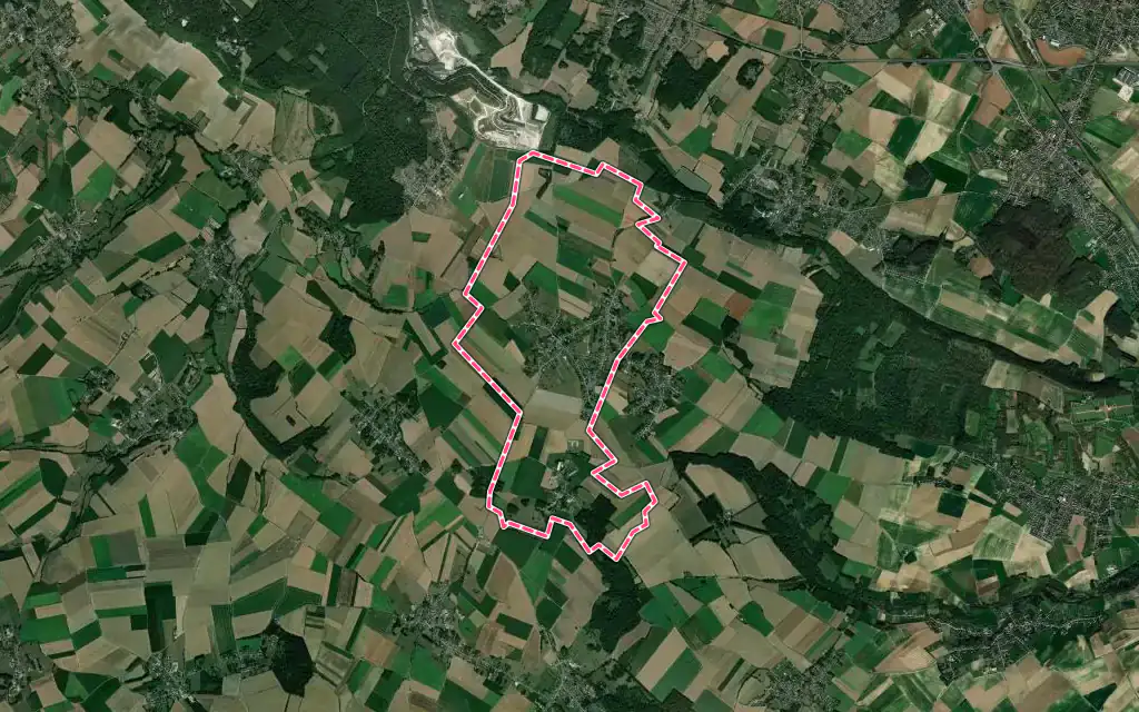 Vue satellite de Servins avec ses contours administratifs