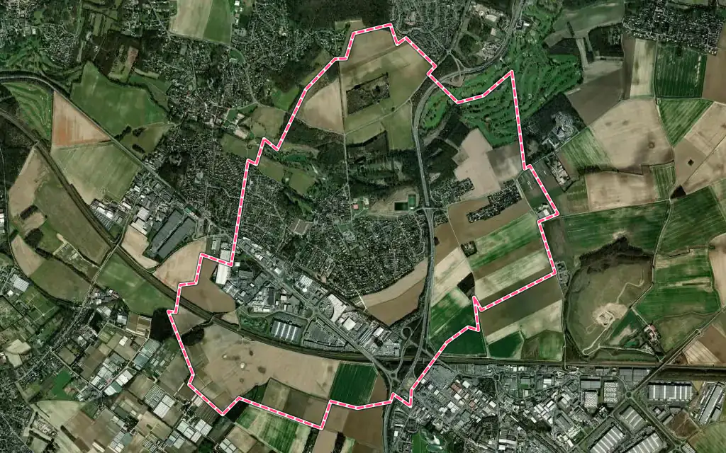 Vue satellite de Servon avec ses contours administratifs