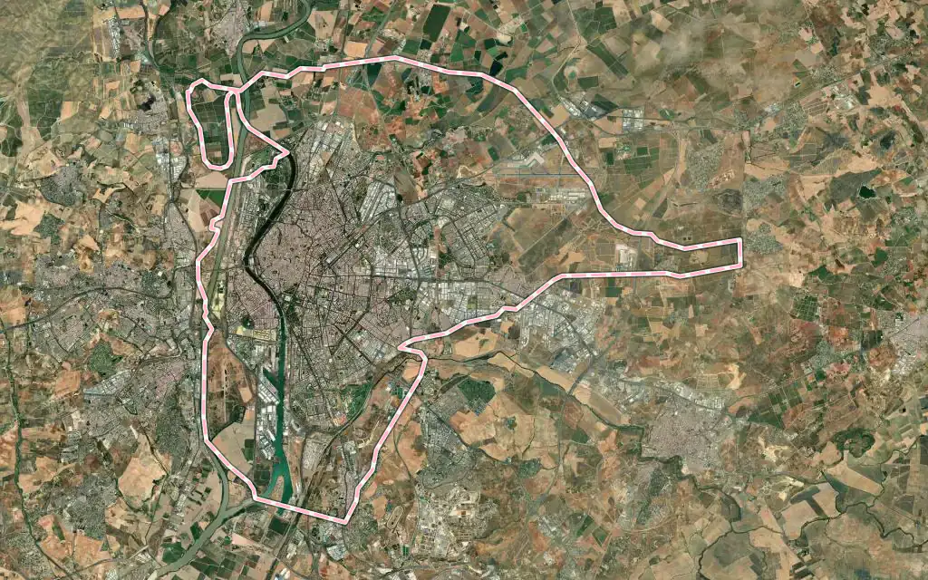 Vista satélite de Sevilla con su contorno administrativo