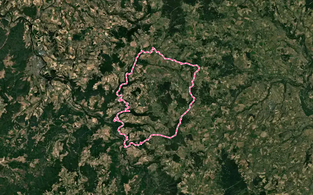 Vue satellite de Siaugues-Sainte-Marie avec ses contours administratifs