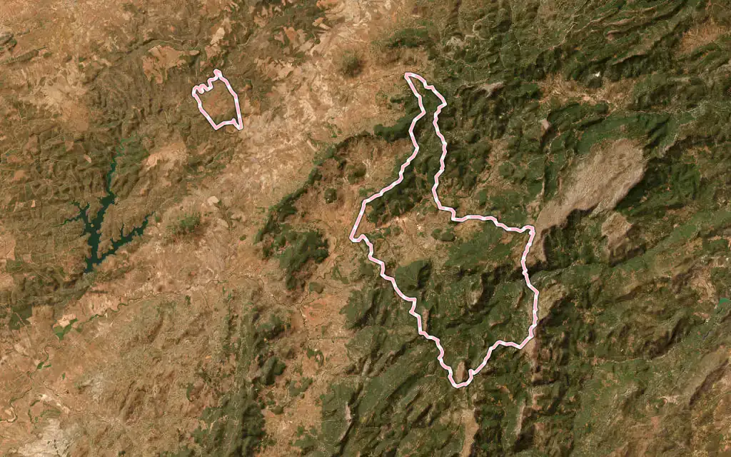 Vista satélite de Siles con su contorno administrativo