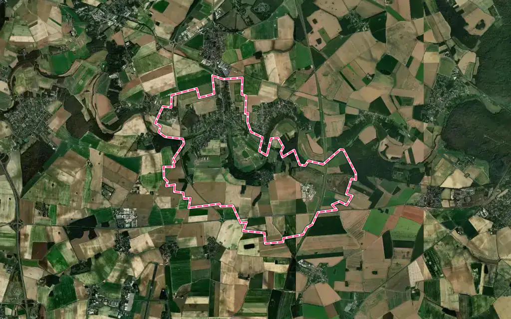 Vue satellite de Soignolles-en-Brie avec ses contours administratifs