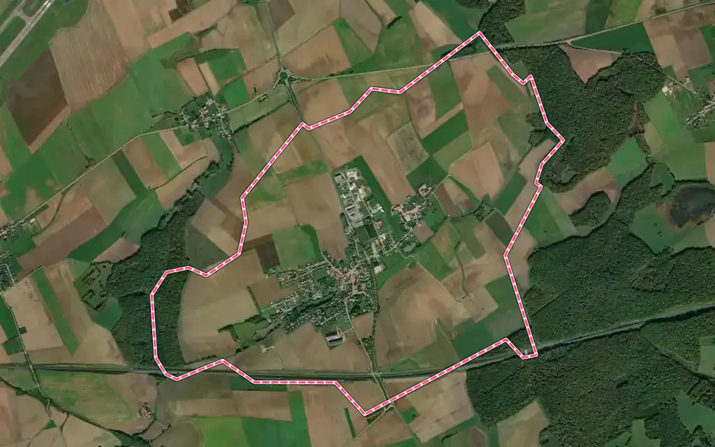Vue satellite de Solgne avec ses contours administratifs