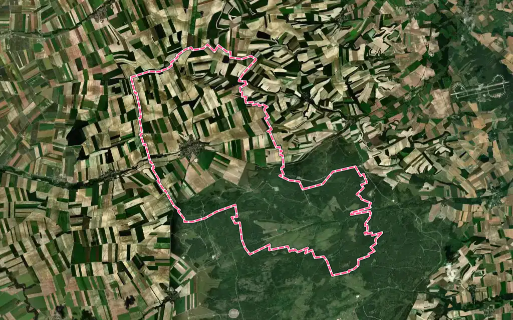 Vue satellite de Sommepy-Tahure avec ses contours administratifs