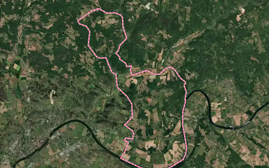Vue satellite de Soturac avec ses contours administratifs