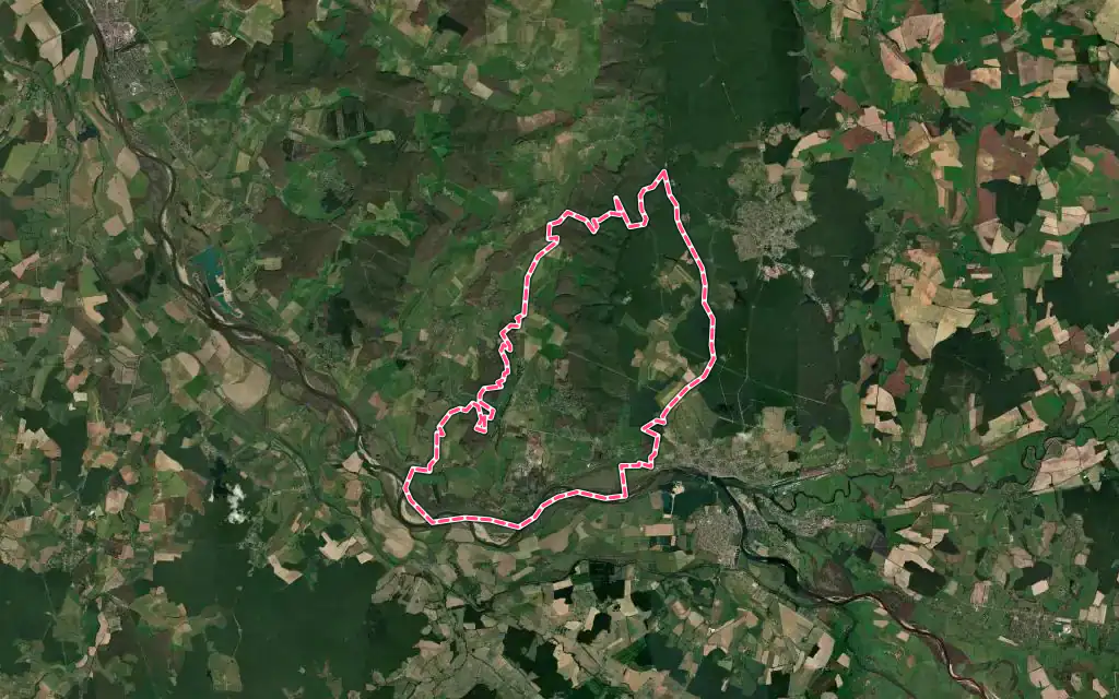 Vue satellite de Sougy-sur-Loire avec ses contours administratifs