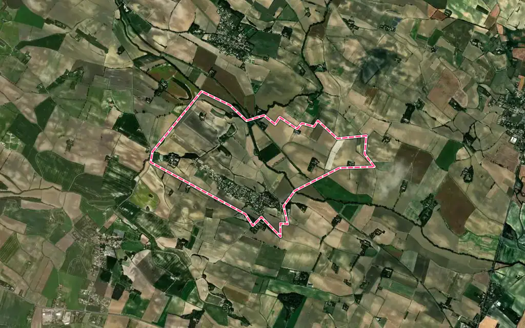 Vue satellite de Souilhanels avec ses contours administratifs