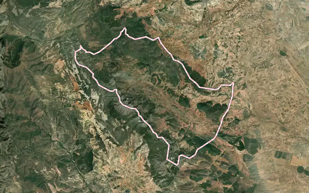 Vista satélite de Tabuenca con su contorno administrativo