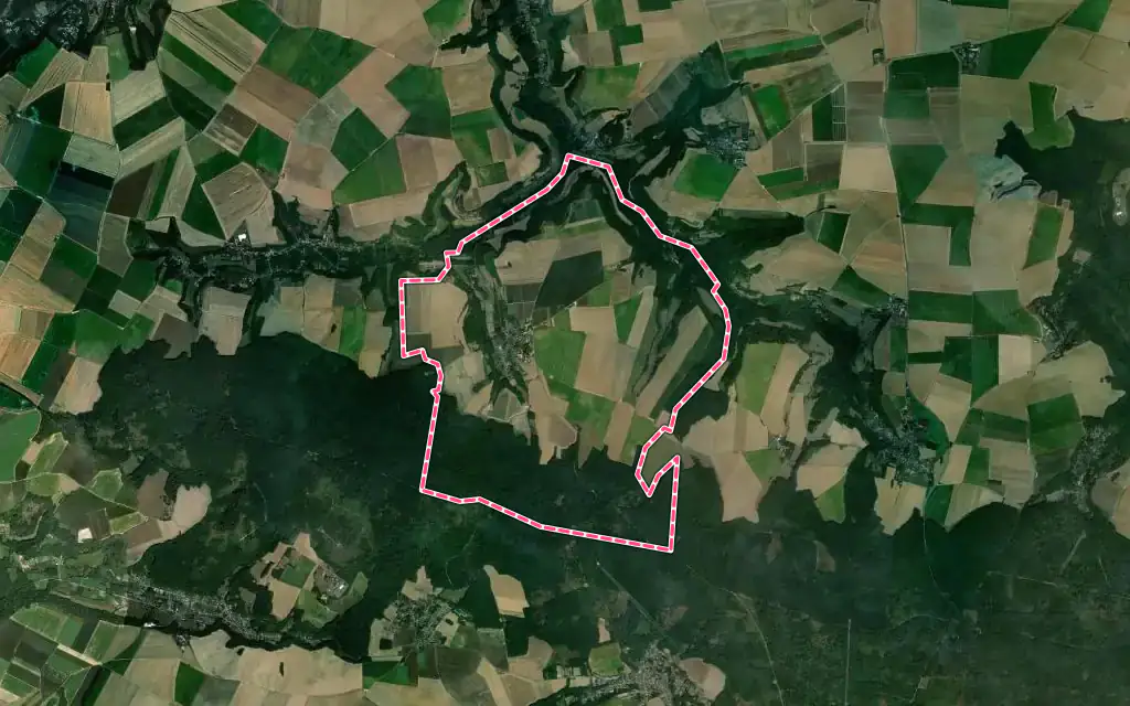 Vue satellite de Taillefontaine avec ses contours administratifs
