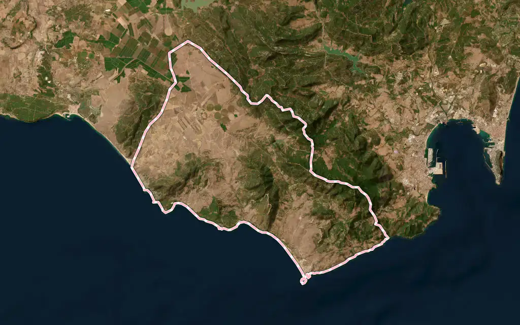 Vista satélite de tarifa con su contorno administrativo