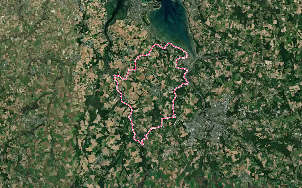 Vue satellite de Taulé avec ses contours administratifs