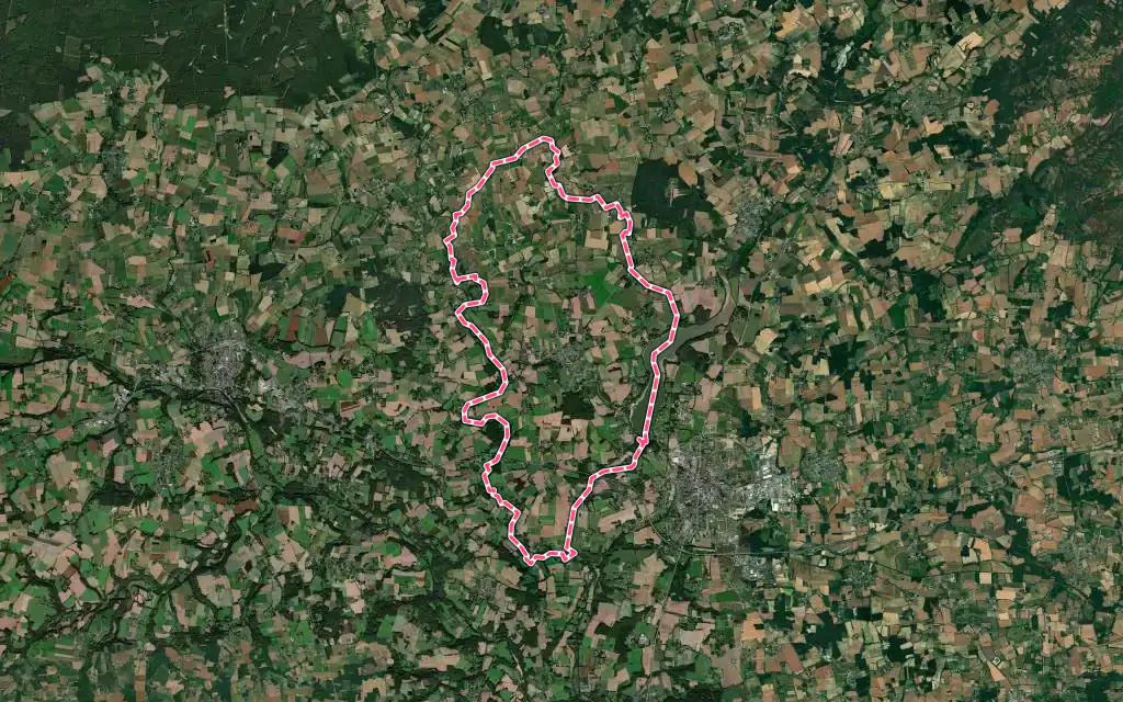 Vue satellite de Taupont avec ses contours administratifs