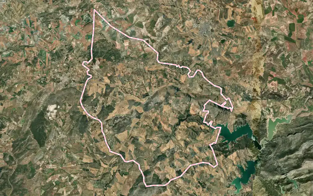 Vista satélite de Teba con su contorno administrativo