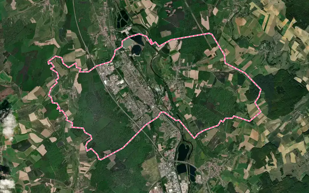 Vue satellite de Thaon-les-Vosges avec ses contours administratifs