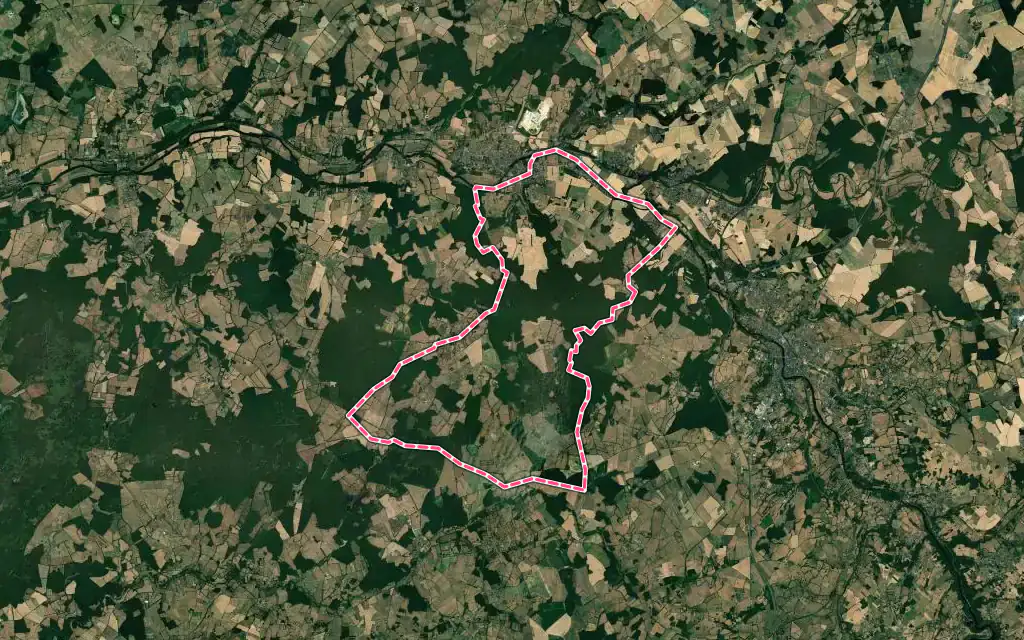 Vue satellite de Thenay avec ses contours administratifs