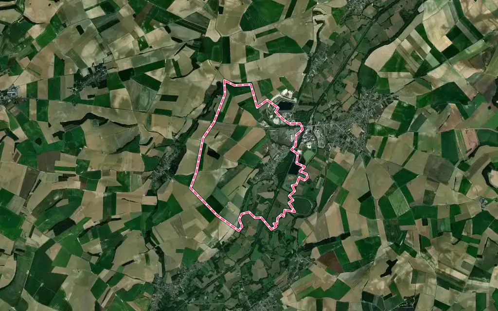 Vue satellite de Thenelles avec ses contours administratifs