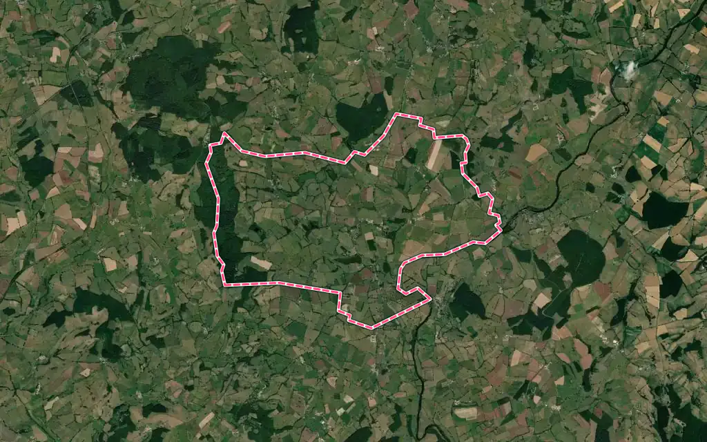 Vue satellite de Thil-sur-Arroux avec ses contours administratifs