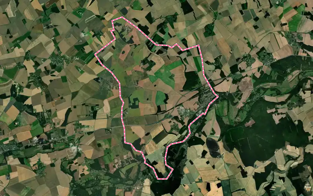 Vue satellite de Tillières-sur-Avre avec ses contours administratifs