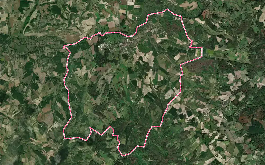 Vue satellite de Tocane-Saint-Apre avec ses contours administratifs