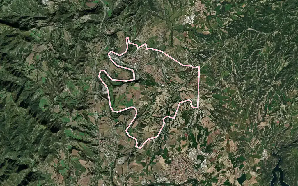 Vista satélite de Torelló con su contorno administrativo