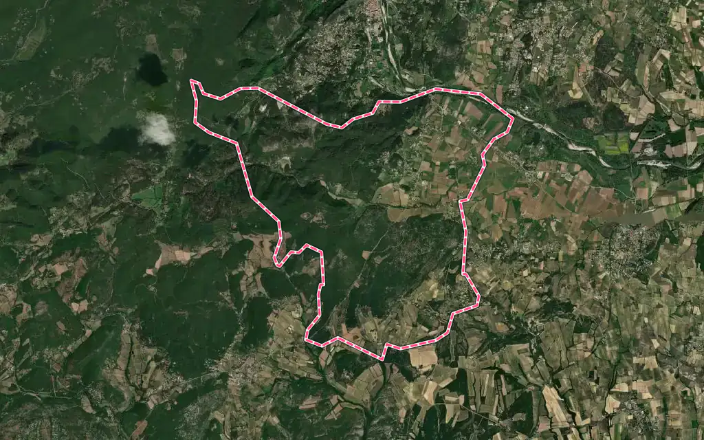 Vue satellite de Tornac avec ses contours administratifs