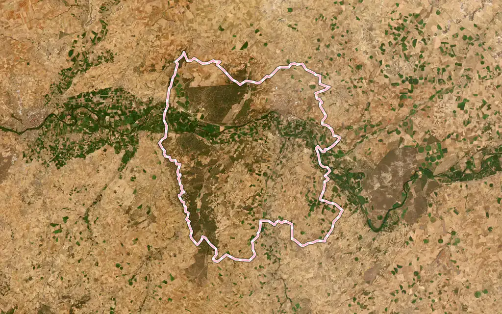 Vista satélite de Toro con su contorno administrativo