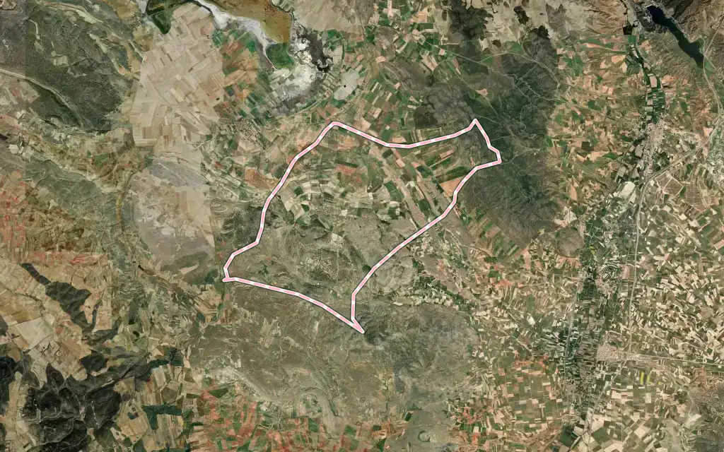 Vista satélite de Torralba de los Sisones con su contorno administrativo