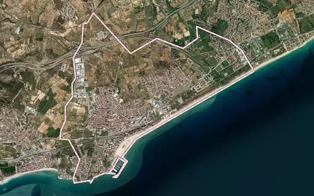 Vista satélite de Torredembarra con su contorno administrativo