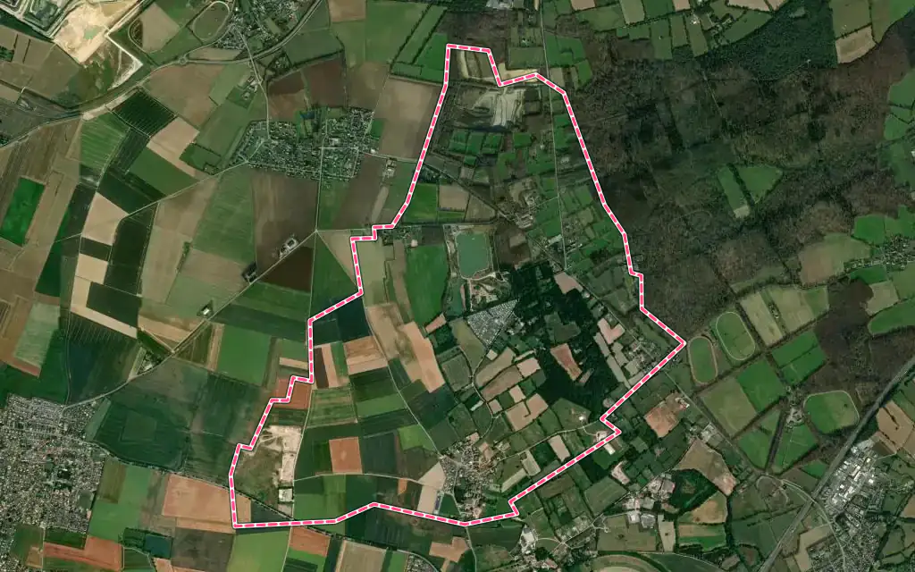 Vue satellite de Touffréville avec ses contours administratifs