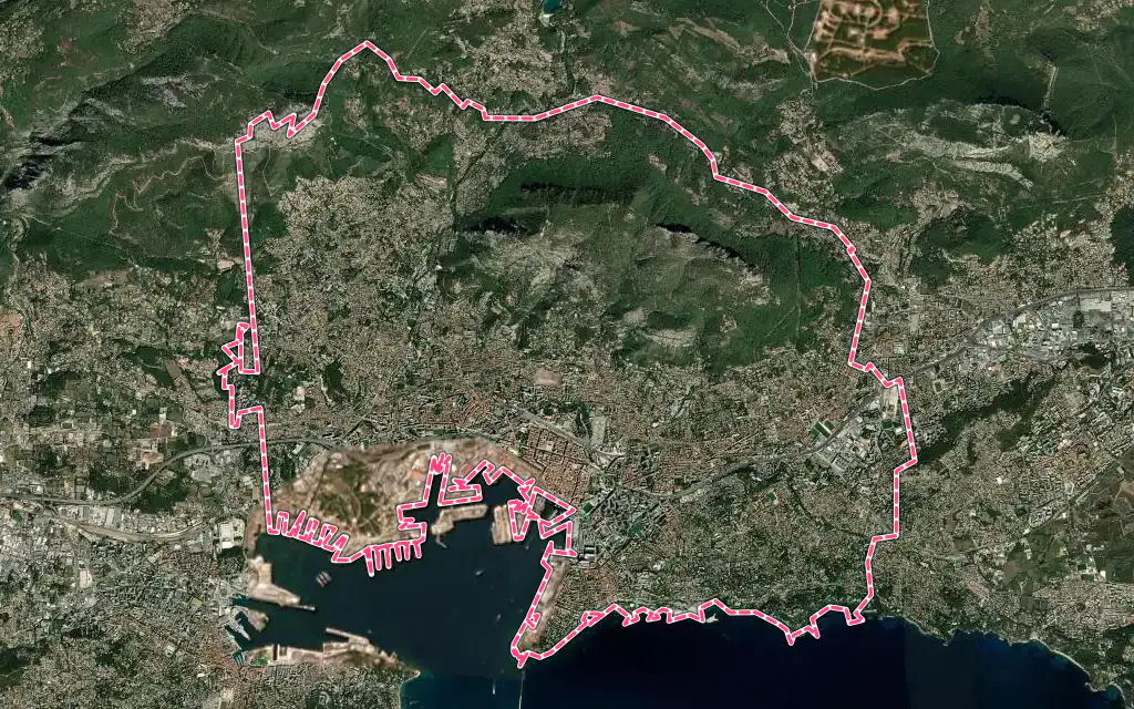 Vue satellite de Toulon avec ses contours administratifs