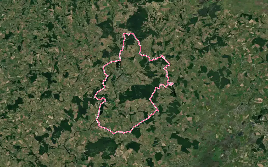 Vue satellite de Toulon-sur-Arroux avec ses contours administratifs