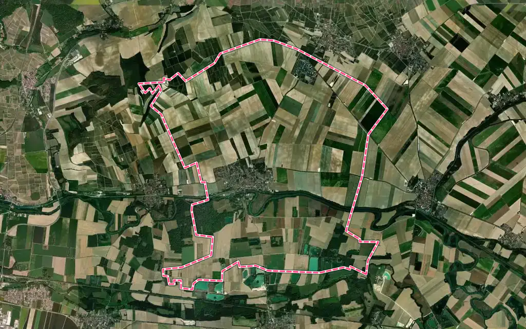 Vue satellite de Tours-sur-Marne avec ses contours administratifs